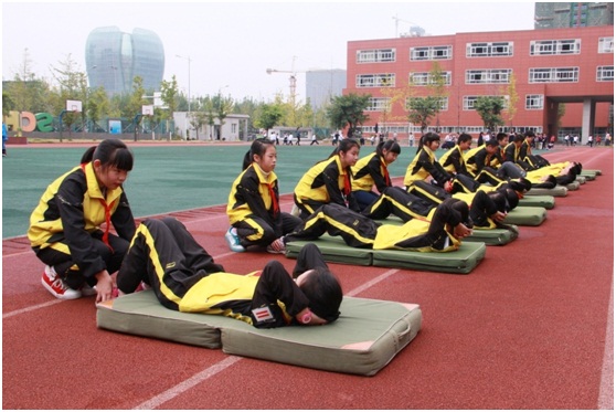 仰卧起坐能减肚子吗？仰卧起坐能练腹肌吗？(2)