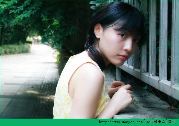 怎么去除黑眼圈和眼袋？怎么去除黑眼圈小窍门(3)