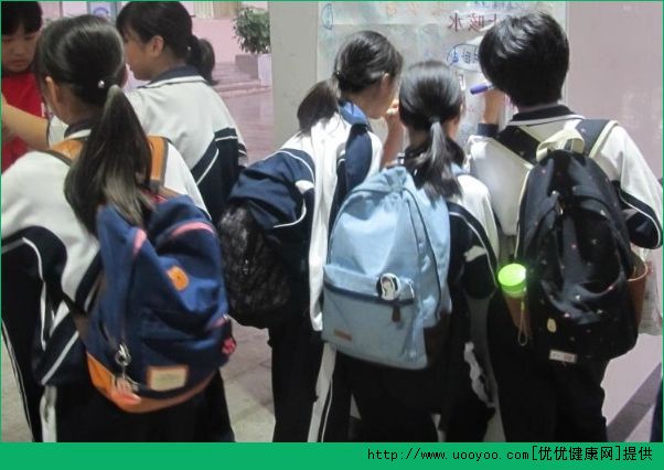 学校有人要打我怎么办？学校有人要打我要告诉老师吗？(5)
