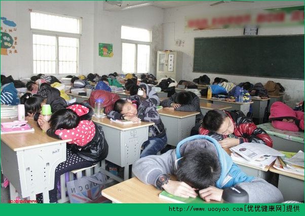 怎样上课不打瞌睡？上课怎样才