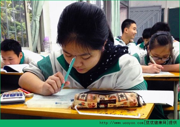期末考试怎样才能考好？期末考试前的复习方法(5)