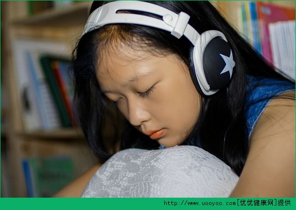 小学生怎么变成熟？小学生怎么才能看起来成熟[多图]