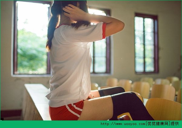 和15岁妹子谈恋爱算犯罪么？和15岁女孩恋爱犯法吗？(2)