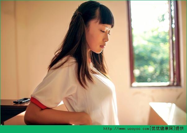 和15岁妹子谈恋爱算犯罪么？和15岁女孩恋爱犯法吗？[多
