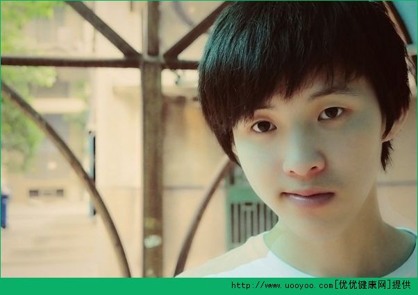 12岁男孩的标准体重为多少？12岁男生的正常体重是多少？(4)