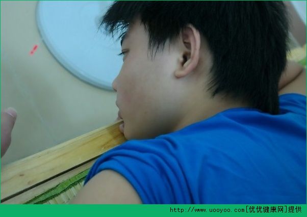 我16岁早泄怎么办？16岁早泄该怎么解决？[多图]