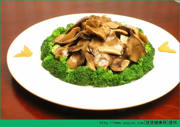 牛排配西兰花怎么做？为什么牛排要用西兰花配菜？(2)