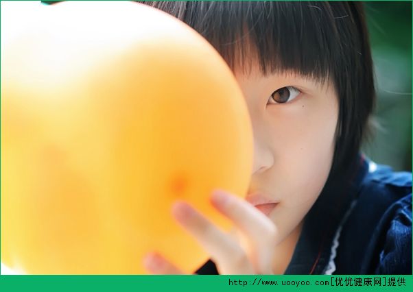 9岁女生的标准身高体重是多少？9岁女生正常身高体重是多少？(3)