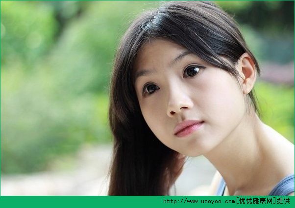 9岁女孩底下有毛毛吗？9岁女生会不会长阴毛？[多图]