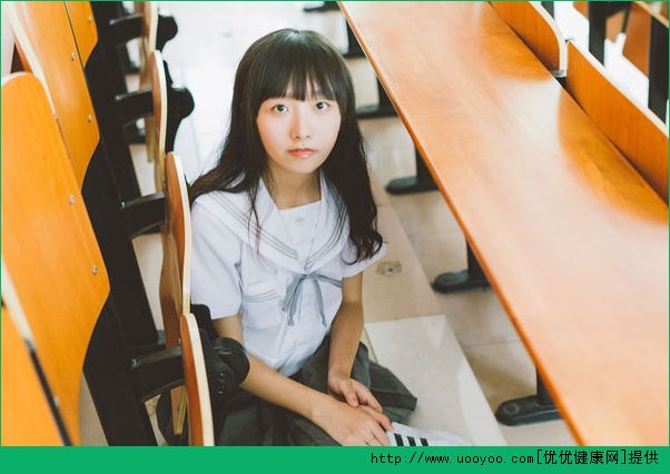 17岁女生怎么穿衣服好看？17岁女生春天穿什么衣服好看？(3)