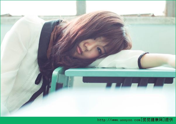 我17岁总是月经推迟怎么办？17岁少女总是月经推迟正常吗？(2)