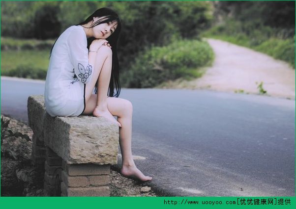 我13岁女我的下面很小是为什么？13岁女生外阴小怎么办