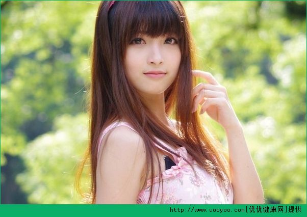 我13岁女怎么感受ml的感觉？13岁女生怎么体验做爱的感