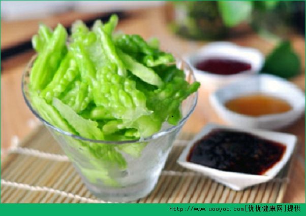 苦瓜怎么炒不苦？苦瓜的苦味怎么去除？(3)