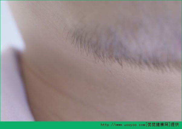 12岁男孩长胡子怎么办？12岁长胡子正常吗？(3)