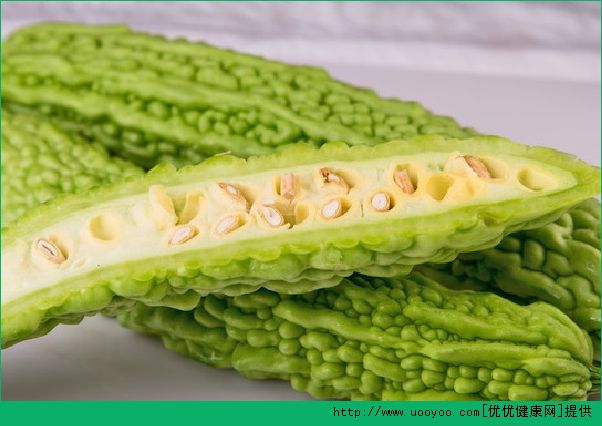 吃苦瓜能治青春痘吗？怎样吃苦瓜才能有效治疗青春痘？(2)