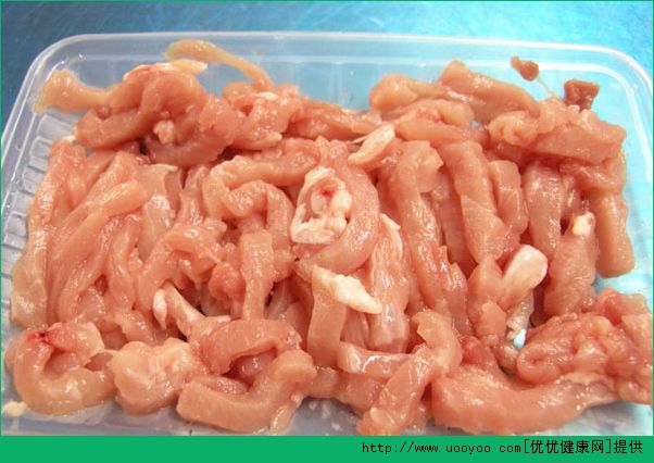 豆芽炒肉怎么做好吃？黄豆芽炒肉的做法(4)