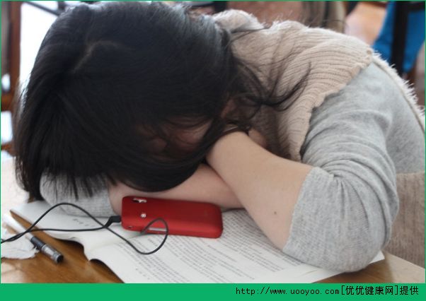 上课太困了怎么办？上课怎么才能不困？(3)