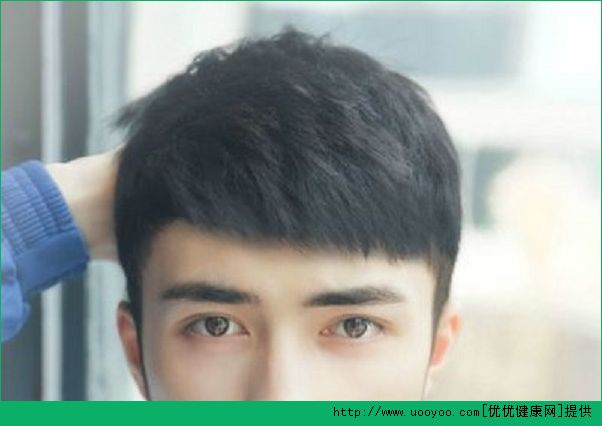 初中男生应该留什么发型？适合初中男生的发型有哪些？(2)