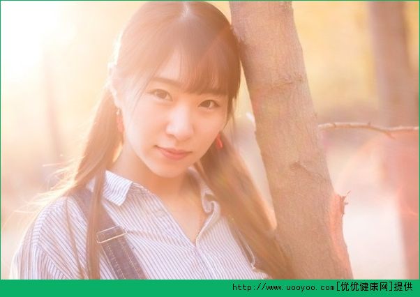 12岁如果偷别人同学钱犯罪吗？12岁如果偷别人同学钱对不对？(1)