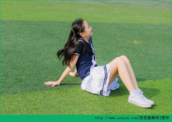 我11岁了来月经正常吗？11岁来月经正常吗？(1)