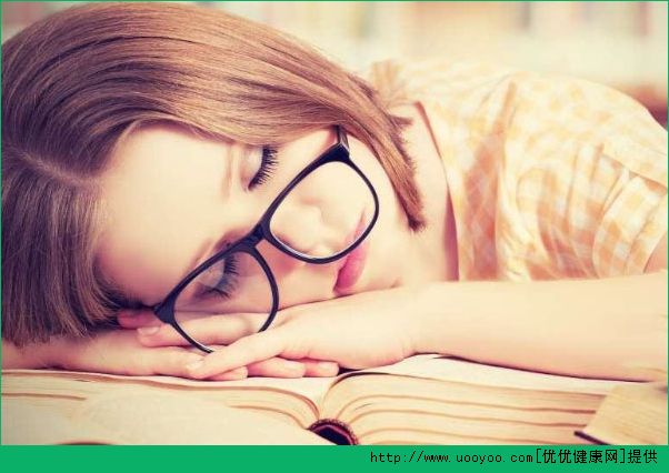 熬夜怎么避免有黑眼圈？熬夜后有黑眼圈怎么补救？(5)