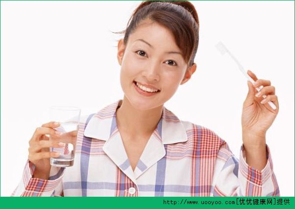 坐月子能不能刷牙？产后坐月子期间能刷牙吗？(2)