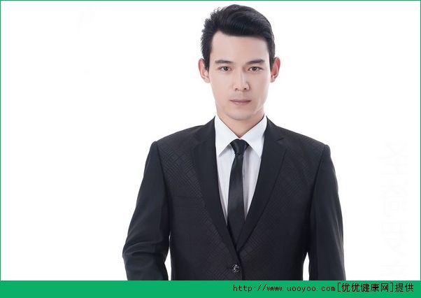 为什么我16岁就长了好多白头发？我16岁白头发很多怎么治疗？(2)