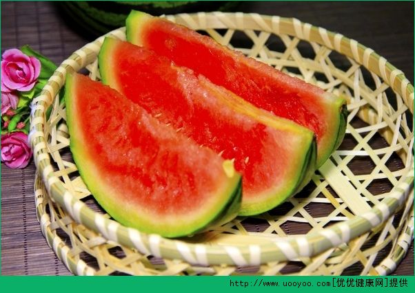夏天吃什么水果最补水？夏天补水吃什么水果？(2)