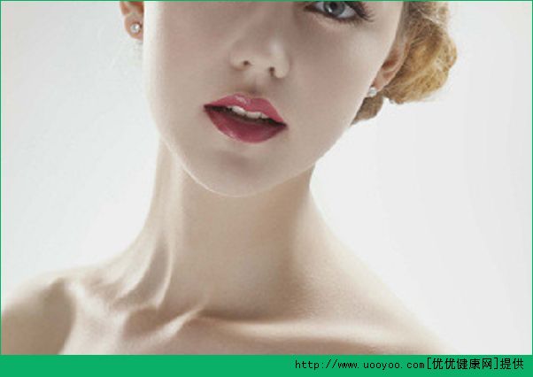 如何去除颈纹？脖子上的颈纹怎么消除？(1)