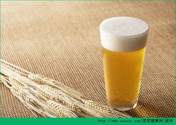 啤酒洗脸可以收缩毛孔吗？用啤酒洗脸有哪些好处？(3)