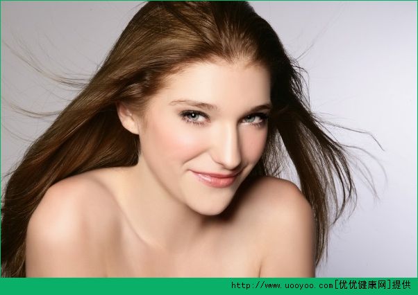 颈纹很严重怎么办？颈纹严重怎么消除？(1)