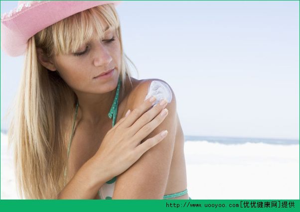 防晒霜和隔离霜先用哪个？防晒霜和隔离霜的使用顺序(1)