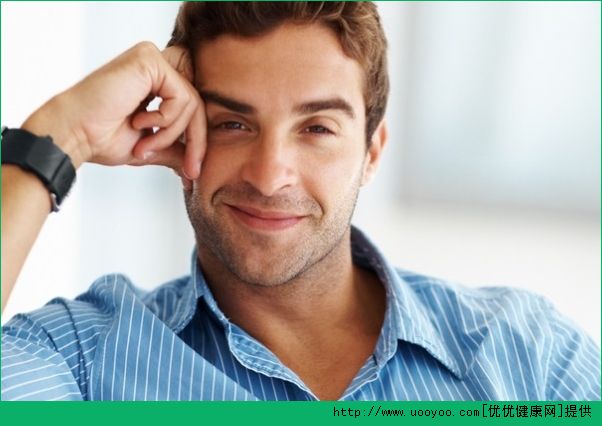 男人有鱼尾纹怎么去除？男士鱼尾纹如何去除？(1)