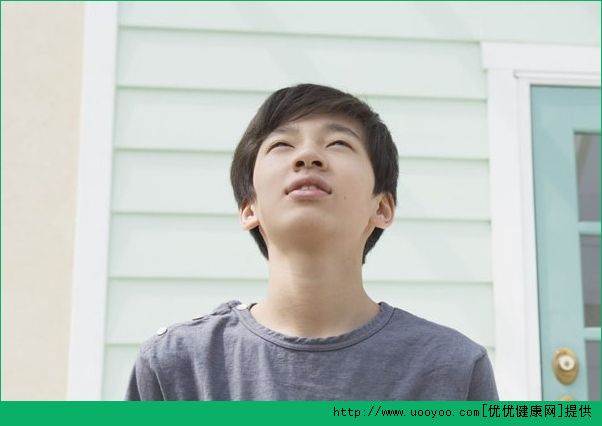 我17岁了长胡子怎么办？17岁长胡子正不正常？(4)