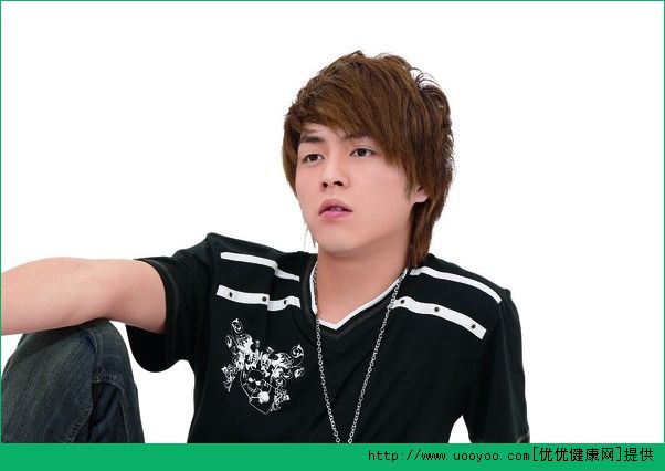 青春期男生遗精正常吗？青春期男孩为什么会遗精？(2)