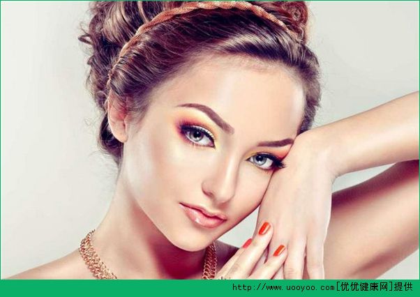 眼部该怎么保养？怎么让眼部紧致？(3)