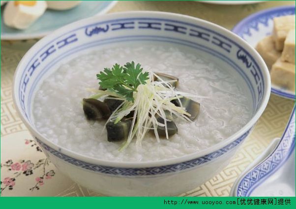 皮蛋瘦肉粥的做法是怎样的？皮蛋瘦肉粥的功效是什么？(3)