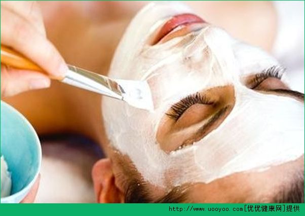 蜂蜜擦脸可以保湿吗？蜂蜜加什么可以补水？(2)