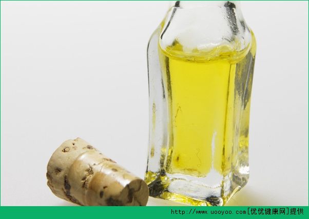 精油可以保湿吗？补水精油该怎么用呢？(4)