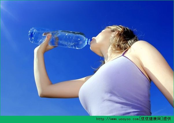 怎样喝水才能补水保湿？喝水越多补水越好吗？(3)