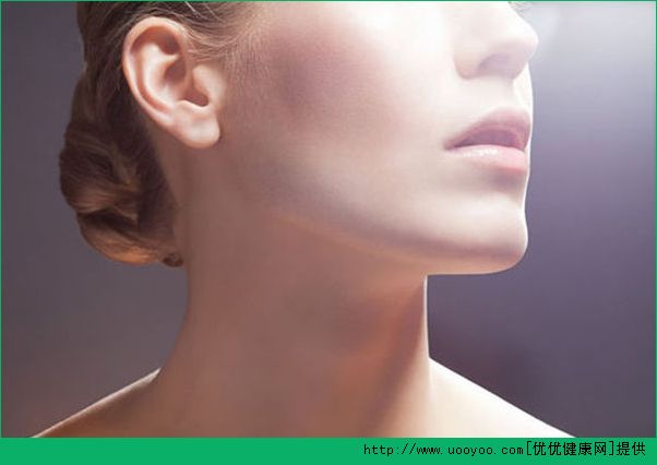 香蕉皮擦脸可以保湿吗？用香蕉皮怎么补水保湿？(4)