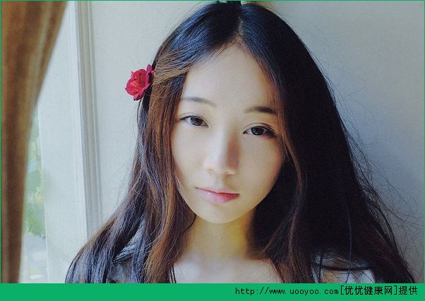 青春期的女生掉头发是怎么回事？青春期的女生掉头发怎么办？(3)