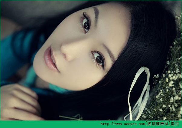 脸老是出油怎么办？脸爱出油怎么调理？(1)