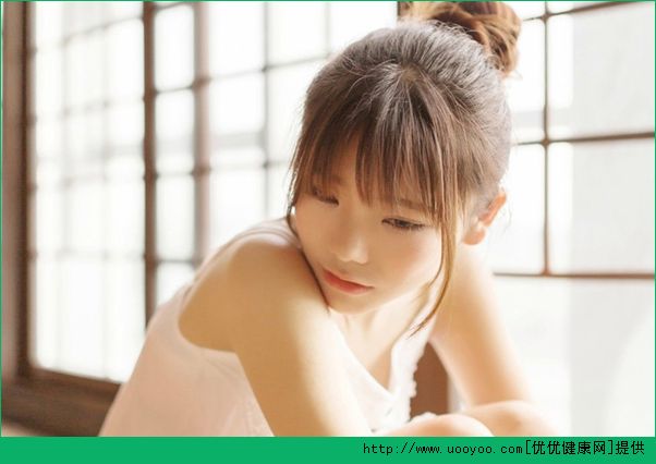 青春期女生什么时候戴胸罩好？青春期女生怎么戴胸罩？(1)
