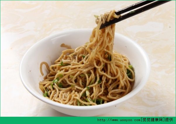 热干面的面条怎么做？热干面的做法(4)
