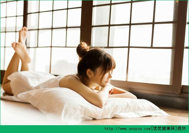 青春期女生鼻梁塌怎么办？青春期女生怎么让鼻梁变高？[