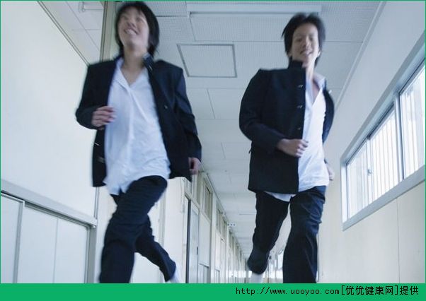 青春期男孩如何补钙？青春期男生补钙的方法有哪些？[多