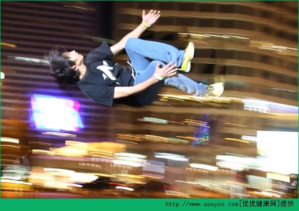 跑酷有什么要求？女生可以练跑酷吗？(4)