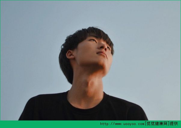 初二男生的心理特点有哪些？初二男孩具有哪些心理特点？(4)